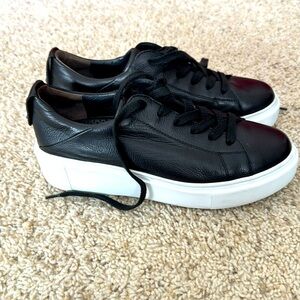 Paul Green Debbie Black Leather size 8.